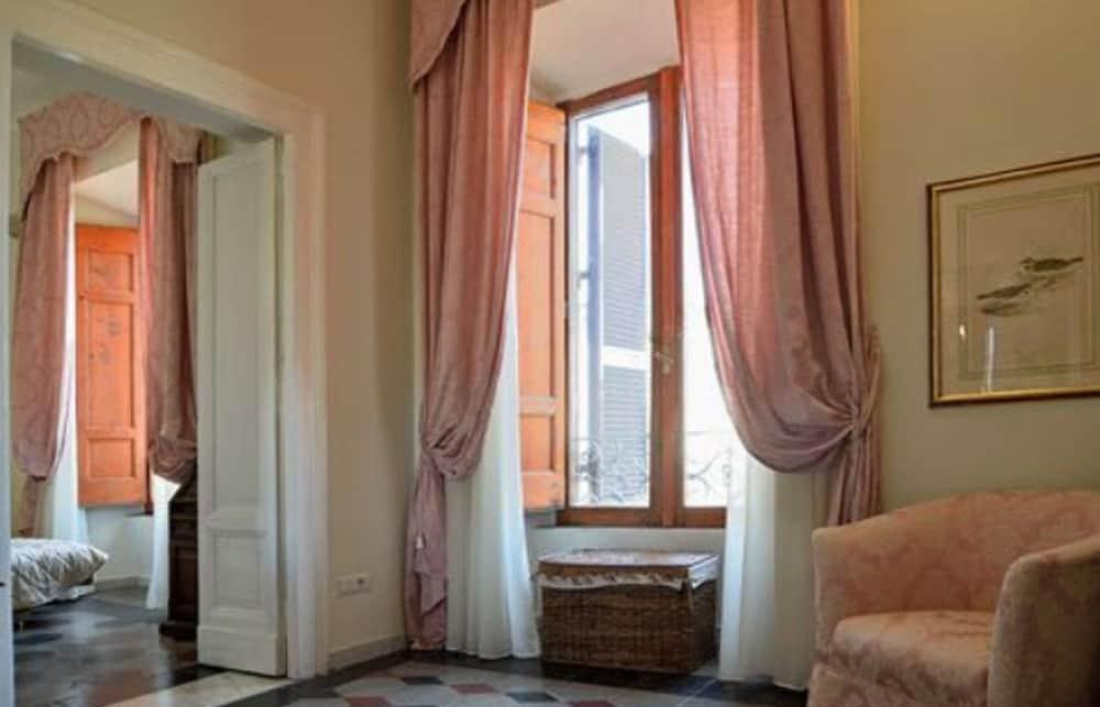 Le Clarisse Pantheon Hotel Rom